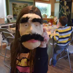 Fašnik u Muzeju krapinskih neandertalaca 3