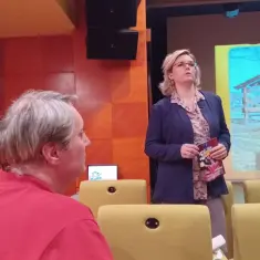 Round table discussion ”Kinč in the exchange of skills of bearers and experiences of stakeholders” on the occasion of the Day of Kinč in Dubrava 9