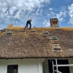 Work has been completed on replacing thatched roofs on vernacular architecture buildings 4