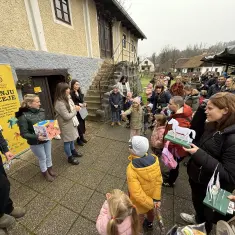 Radionice, konji i sveti Nikola privukli mnoštvo posjetitelja na završnicu programa ”Na konju u Muzeje” 10